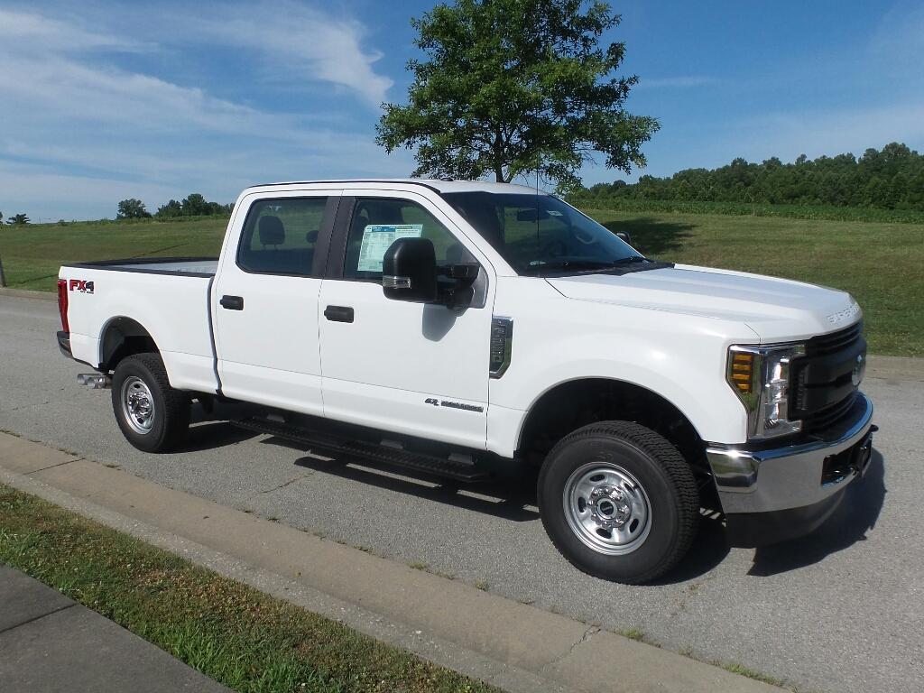 New 2019 Ford F-250 Super Duty XL 4x4 SD Crew Cab 6.75 ft. box 160 in ...