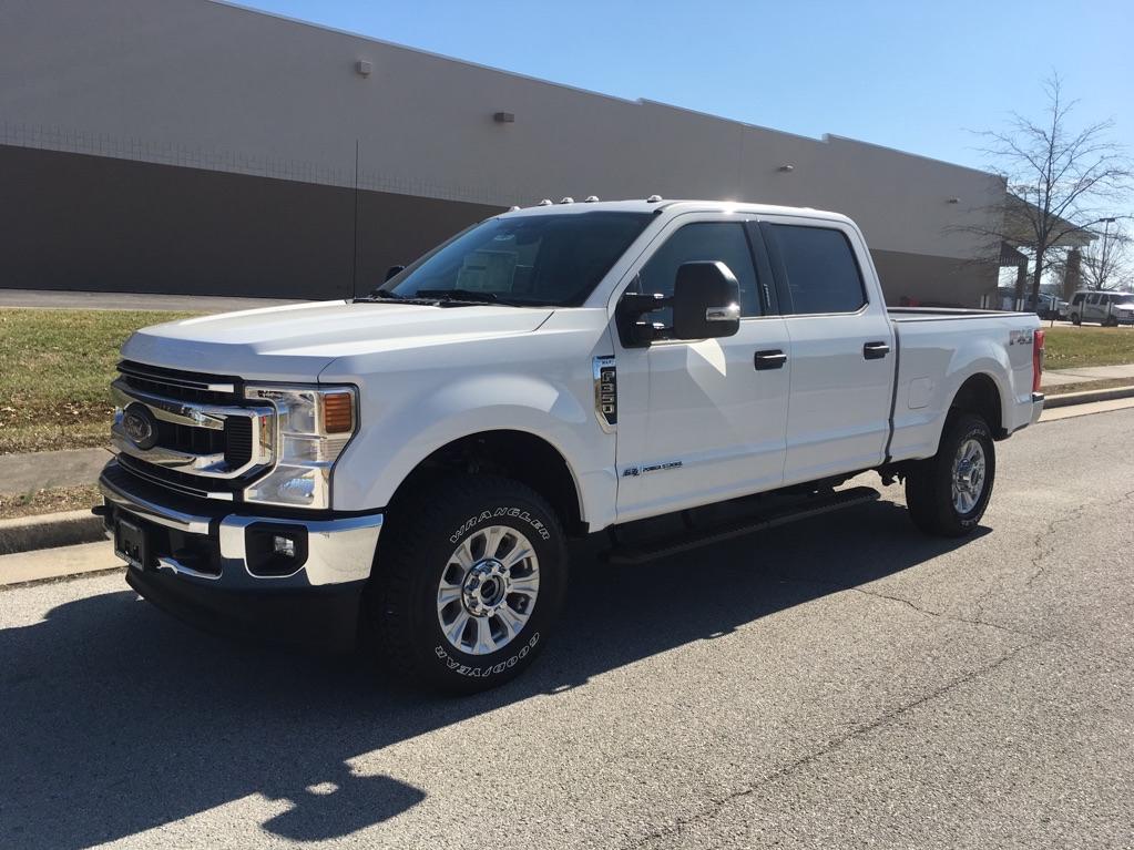 New 2020 Ford F-350 Super Duty XLT 4x4 Crew Cab 4 Door Cab; Crew in ...