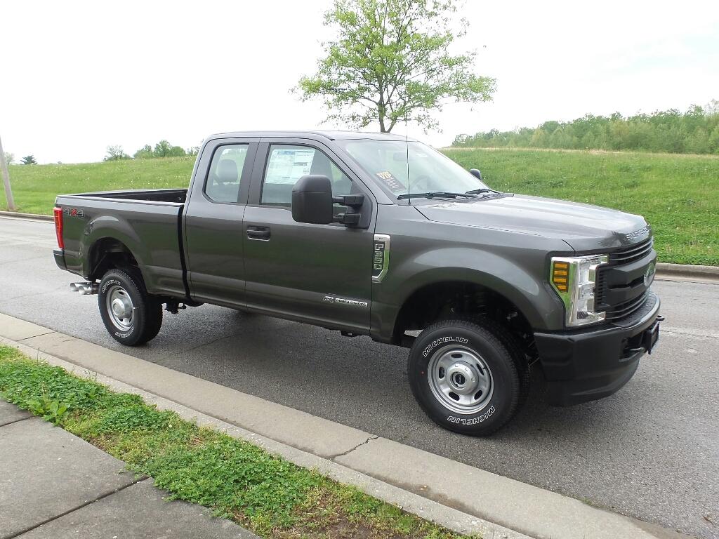 New 2019 Ford F-350 Super Duty XL 4x4 SD Super Cab 6.75 Ft. Box 148 In ...