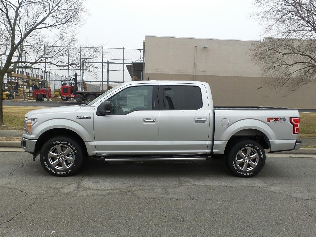 New 2019 Ford F-150 XLT 4x4 SuperCrew Cab Styleside 5.5 ft. XLT 4x4 ...