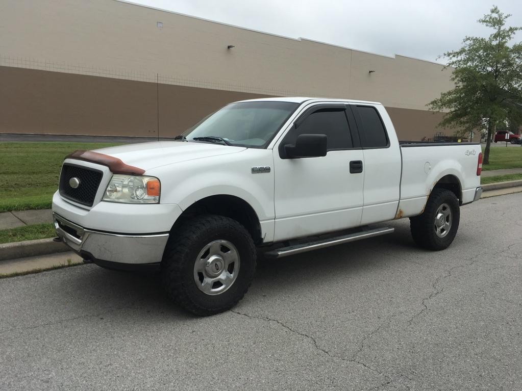 Pre Owned 2006 Ford F 150 Xlt 4 Door Cab Super Cab Styleside In