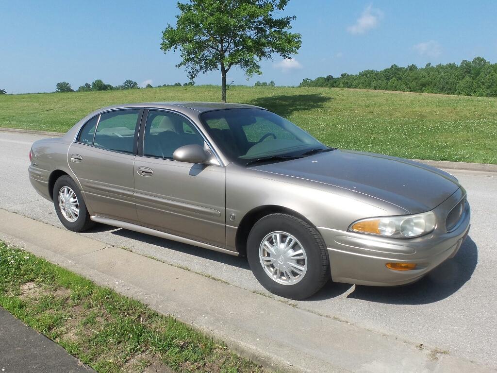 Pre-Owned 2002 Buick LeSabre Custom Sedan Custom 4dr Sedan in ...