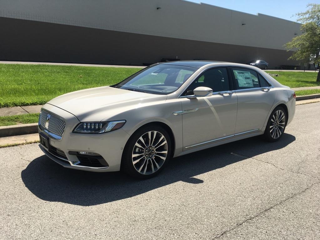 Lincoln continental 2020