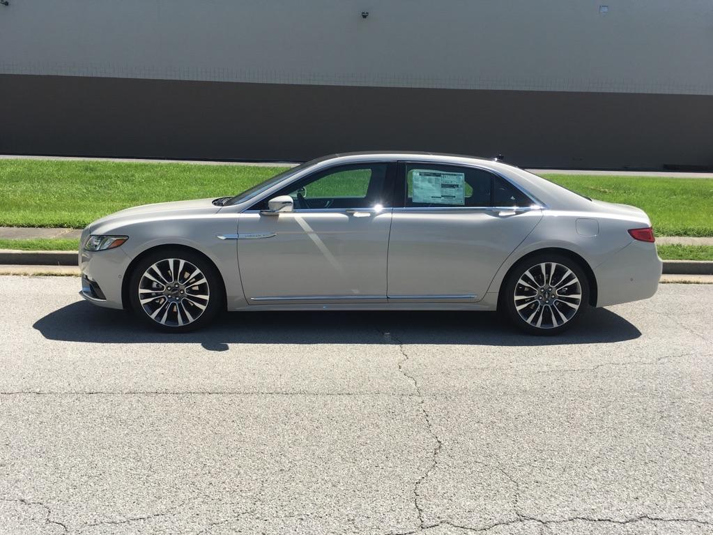 Lincoln continental 2020