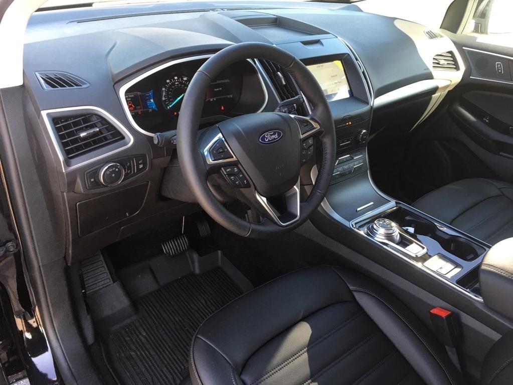 New 2020 Ford Edge SEL 4 Door Wagon in Carbondale #2082 | Vogler Ford